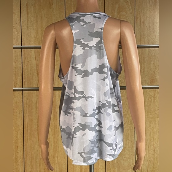 Athletic Works Tank Top SZ - L - Picture 3 of 5